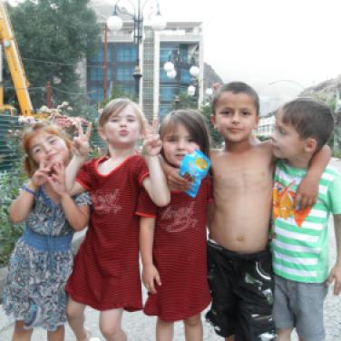 posing children in Khalaikum
